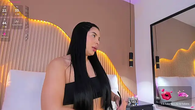 Snapshot of RenataJhonson_ chatting on 8, 3, 2026 RenataJhonson online show from 8, 3, 2026