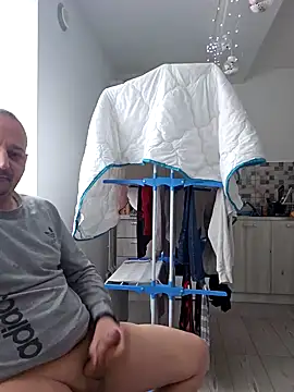 Snapshot of just_funhd chatting on 24, 12, 2024 just funhd online show from 24, 12, 2024