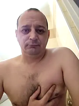 Snapshot of just_funhd chatting on 6, 1, 2025 just funhd online show from 6, 1, 2025