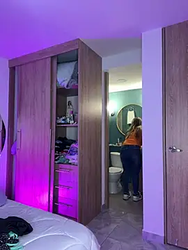 Issabela G1 online show from 10, 12, 2024