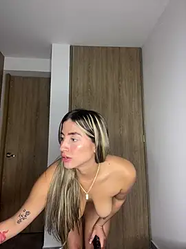 Issabela G1 online show from 31, 12, 2024