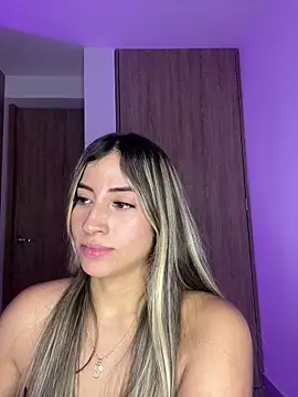 Issabela G1 online show from 22, 2, 2025