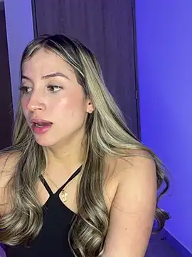 Issabela G1 online show from 5, 3, 2025