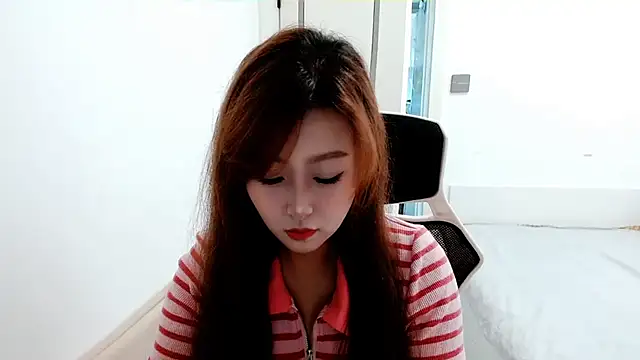 Snapshot of zhenzhen999 chatting on 12, 9, 2025 zhenzhen999 online show from 12, 9, 2025