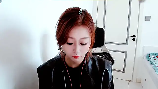 Snapshot of zhenzhen999 chatting on 29, 10, 2025 zhenzhen999 online show from 29, 10, 2025