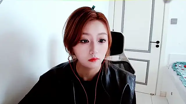 Snapshot of zhenzhen999 chatting on 30, 10, 2025 zhenzhen999 online show from 30, 10, 2025