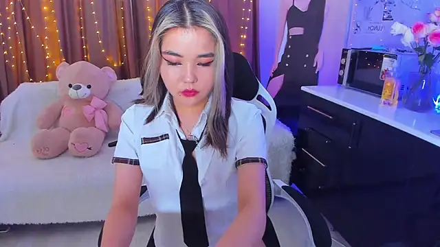 Dollyaa online show from 19, 1, 2025