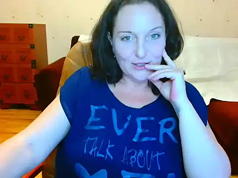 Alice3694 online show from 22, 1, 2025