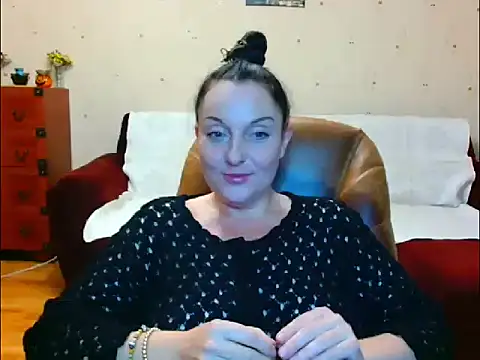 Alice3694 online show from 27, 10, 2025