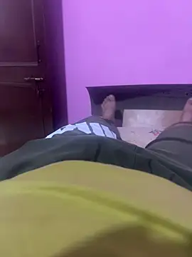 Snapshot of Your_daddy_544 chatting on 28, 10, 2025 Your daddy 544 online show from 28, 10, 2025