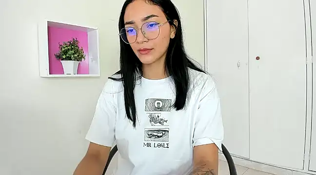 ASIAM BRUNET online show from 11, 1, 2025