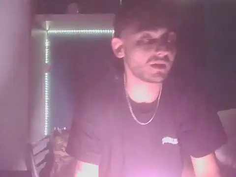 Bezzzzzerr online show from 6, 5, 2026