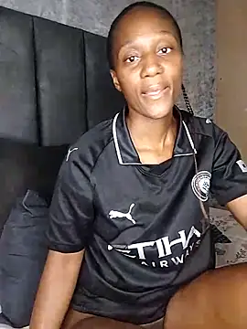 Snapshot of Lucy_Blacksilk chatting on 7, 1, 2026 Lucy Blacksilk online show from 7, 1, 2026