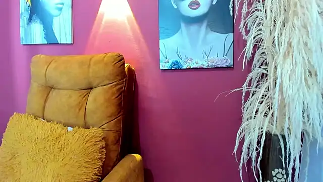 ChloeTurner  online show from 25, 2, 2025