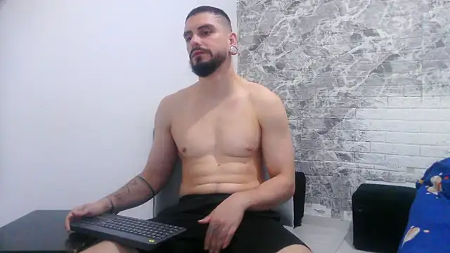 Aaron kwok28 online show from 17, 9, 2025