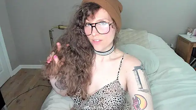 Snapshot of DelugeDuvall chatting on 2, 10, 2025 DelugeDuvall online show from 2, 10, 2025