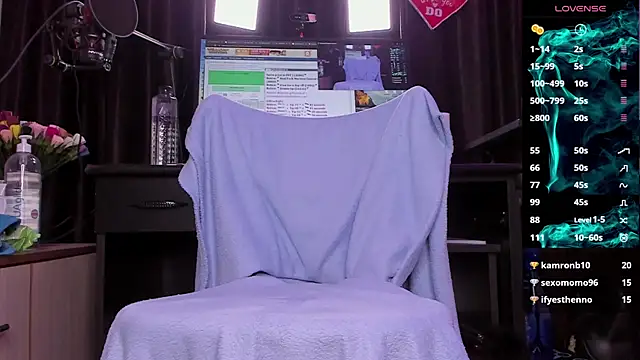 Raissa sky26 online show from 31, 12, 2024