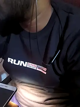 Snapshot of manoj_master chatting on 11, 11, 2025 manoj master online show from 11, 11, 2025