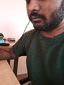 Snapshot of manoj_master chatting on 21, 11, 2025 manoj master online show from 21, 11, 2025