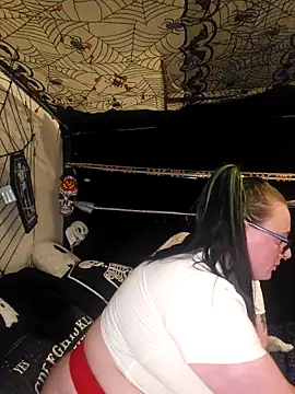 Bunny Cummings online show from 5, 11, 2025