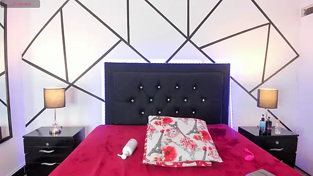 Snapshot of Iris_Thompson_ chatting on 26, 2, 2025 Iris Thompson online show from 26, 2, 2025