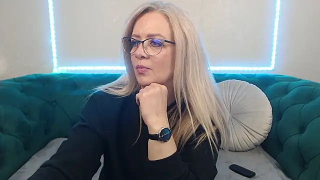 IvanaCharm online show from 15, 5, 2026