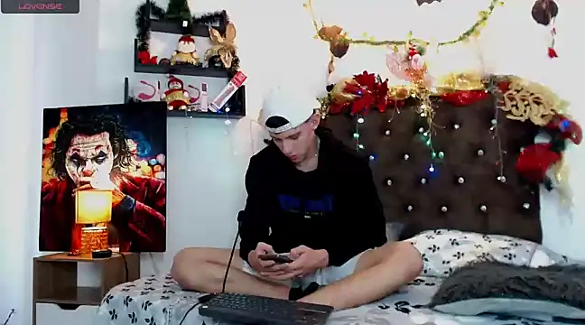 flowers18 online show from 2, 1, 2025