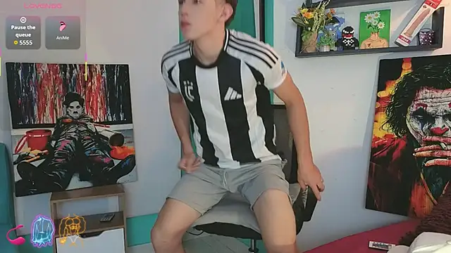 flowers18 online show from 20, 4, 2026