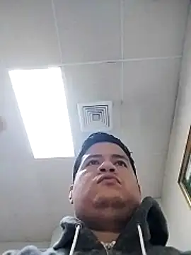 Whiper2024 online show from 4, 2, 2026