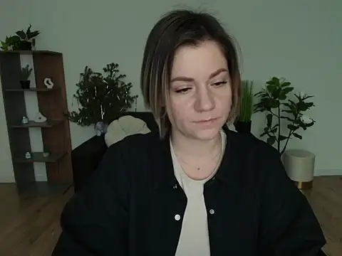 MariaSttone online show from 6, 1, 2025