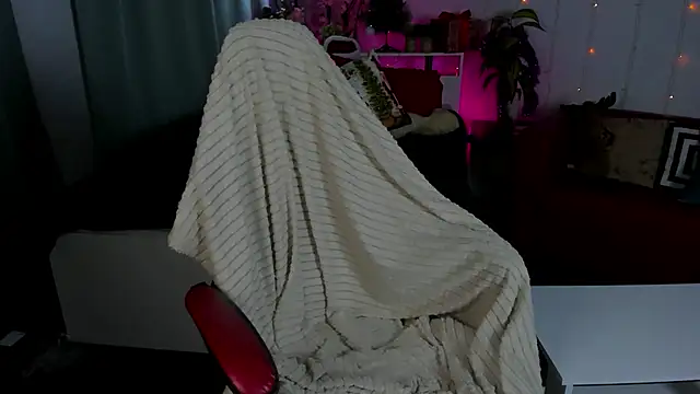 Makima lee online show from 6, 1, 2025