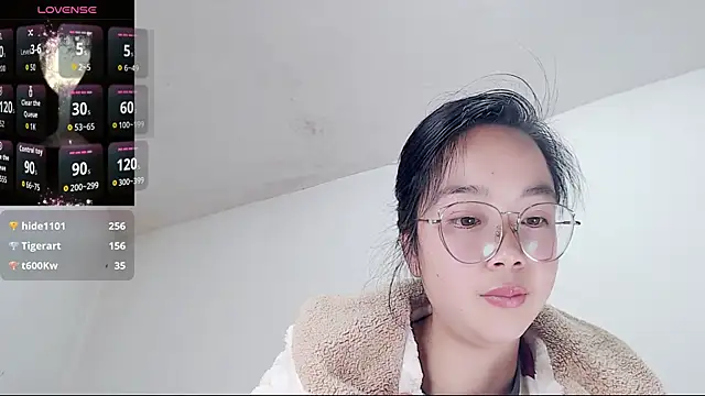 Snapshot of baoer-558 chatting on 5, 1, 2026 baoer-558 online show from 5, 1, 2026