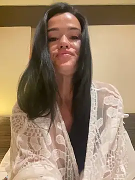 English-Chloe96 online show from 16, 11, 2025