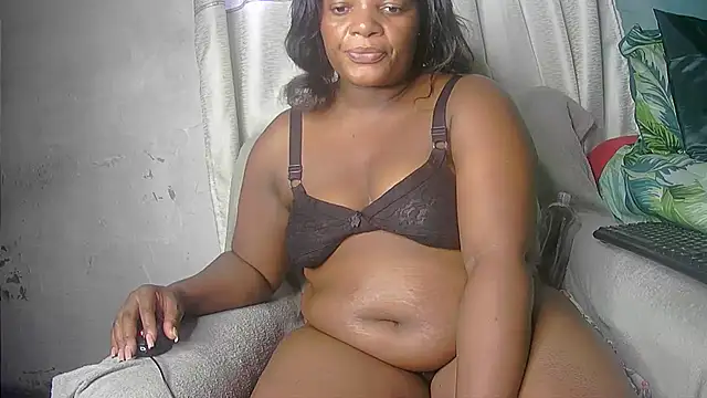 Snapshot of Sexyebonyxxx87 chatting on 11, 2, 2025 Sexyebonyxxx87 online show from 11, 2, 2025