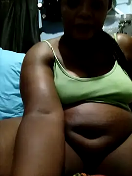 Snapshot of Sexyebonyxxx87 chatting on 4, 10, 2025 Sexyebonyxxx87 online show from 4, 10, 2025