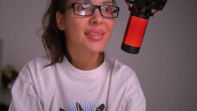 Snapshot of Mila_May_ chatting on 26, 1, 2025 Mila May online show from 26, 1, 2025