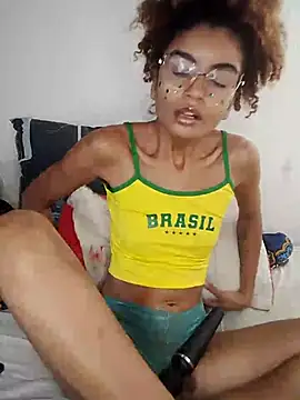 Snapshot of Emanuelle_manu chatting on 26, 6, 2026 Emanuelle manu online show from 26, 6, 2026