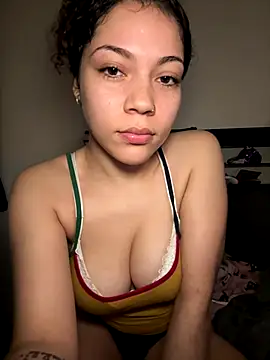 ladylavish online show from 2, 12, 2025