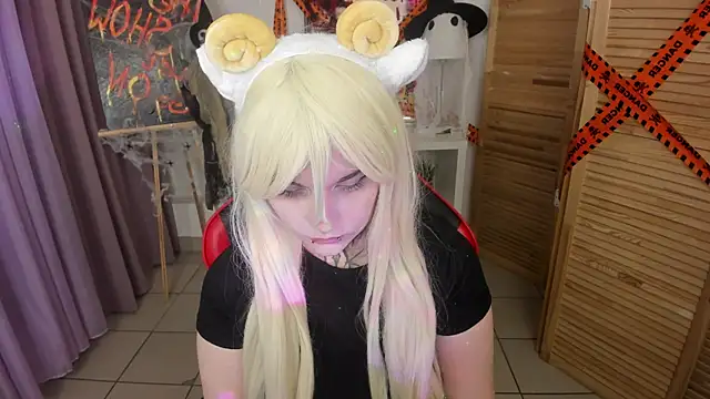 Snapshot of mekurisu chatting on 22, 10, 2025 mekurisu online show from 22, 10, 2025