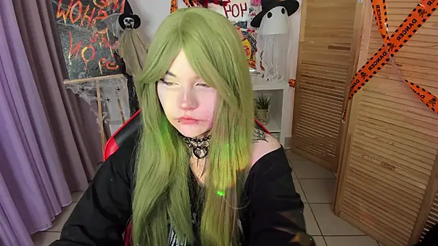 Snapshot of mekurisu chatting on 25, 10, 2025 mekurisu online show from 25, 10, 2025