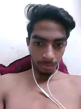 Snapshot of biggboyzz chatting on 28, 12, 2024 biggboyzz online show from 28, 12, 2024