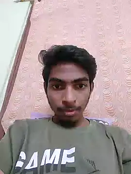 Snapshot of biggboyzz chatting on 21, 1, 2025 biggboyzz online show from 21, 1, 2025