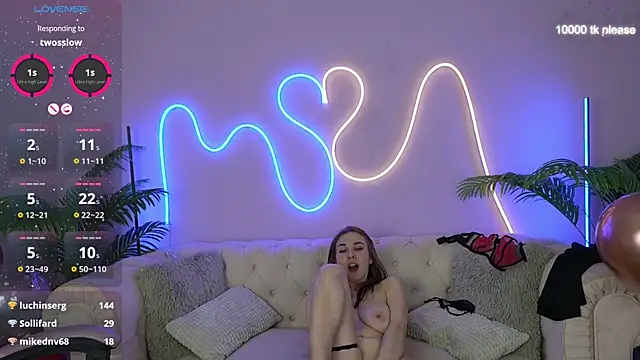 JennyyLuv online show from 13, 2, 2025