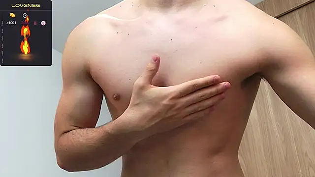 Snapshot of zenn_rush1 chatting on 7, 12, 2024 zenn rush1 online show from 7, 12, 2024