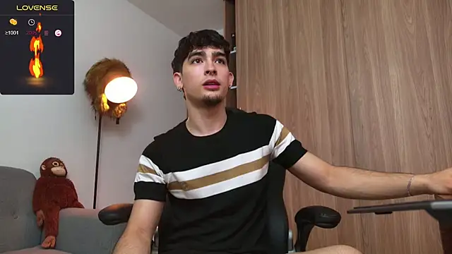 Snapshot of zenn_rush1 chatting on 18, 1, 2025 zenn rush1 online show from 18, 1, 2025