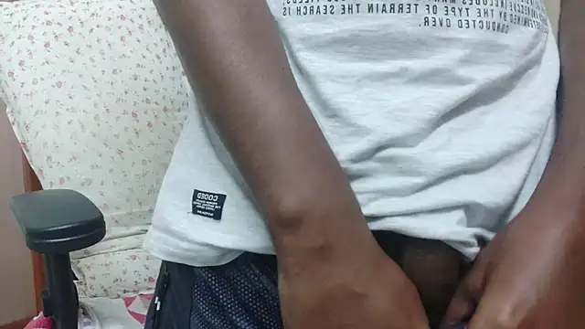 Awesomehotboy online show from 28, 11, 2025