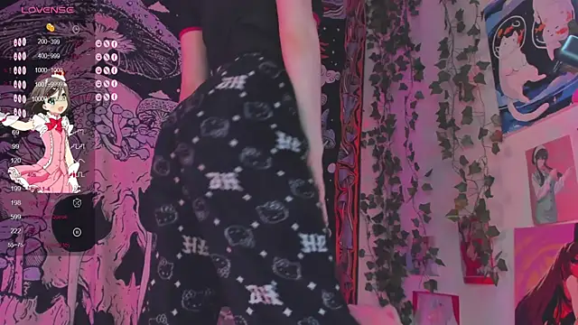 kissthasky online show from 9, 9, 2025