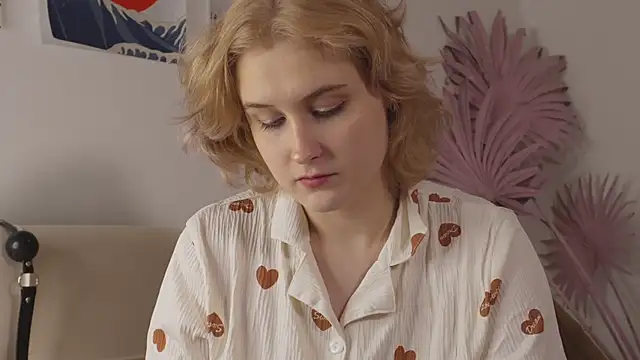 tiffannyjons online show from 12, 3, 2025