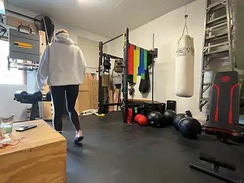 MissSwitch online show from 2, 1, 2025