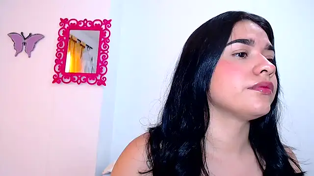 SaraBlosson online show from 17, 3, 2025